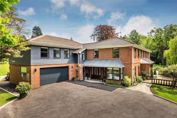 5 Bedroom Detached